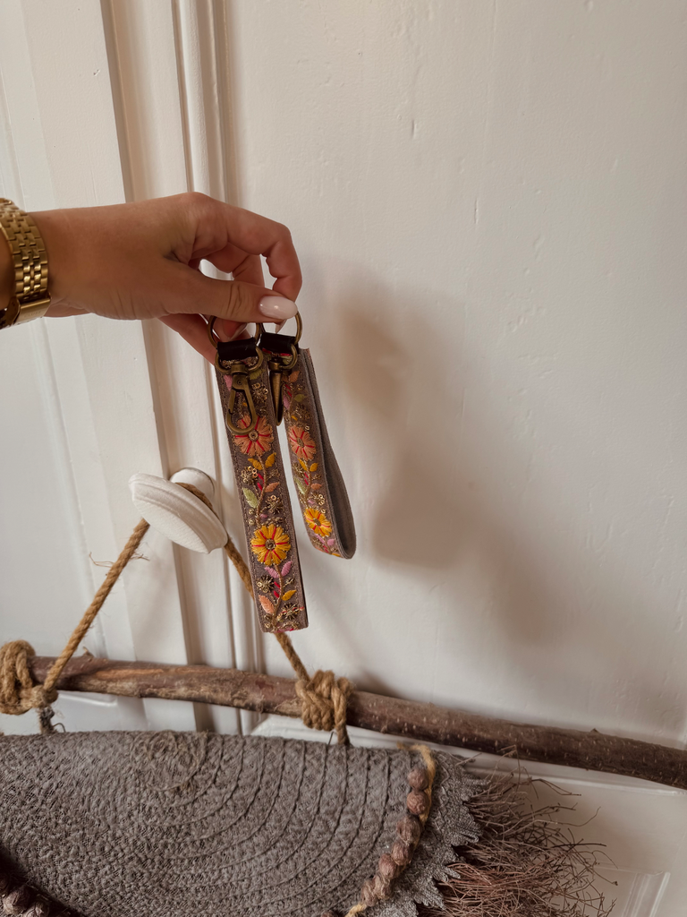 Bag / key charms flower