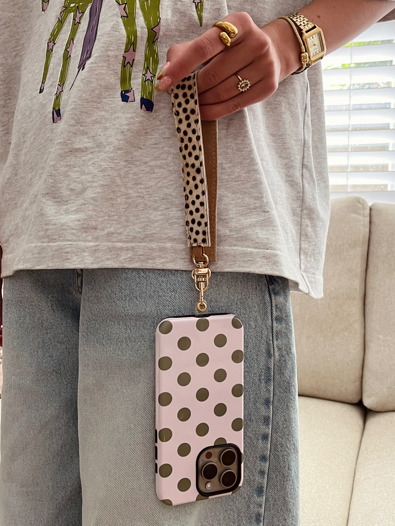 Phone charm polka