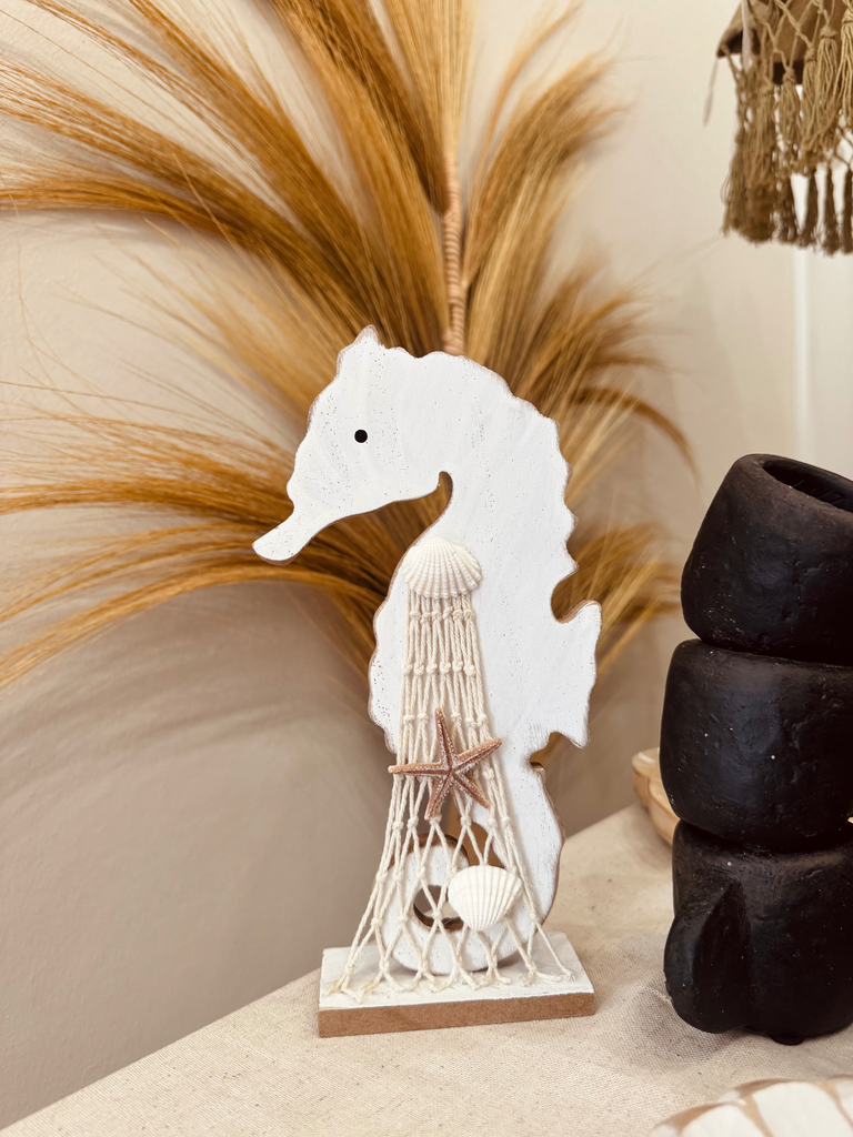 Wooden seahorse small